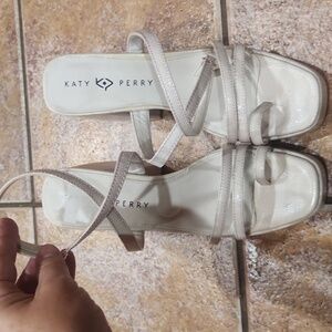 KATY Perry the Meadow classic women's size 10 heels EUC